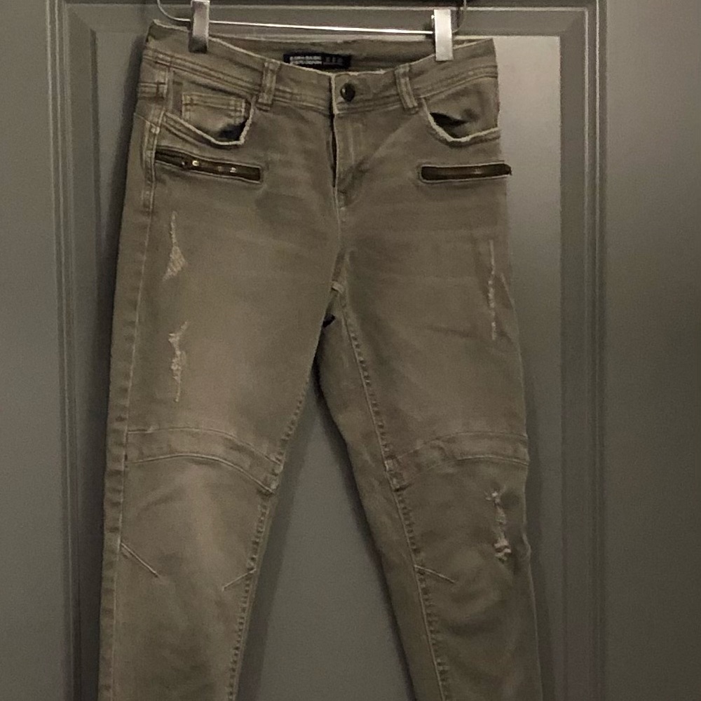 Zara Distressed Jeans
